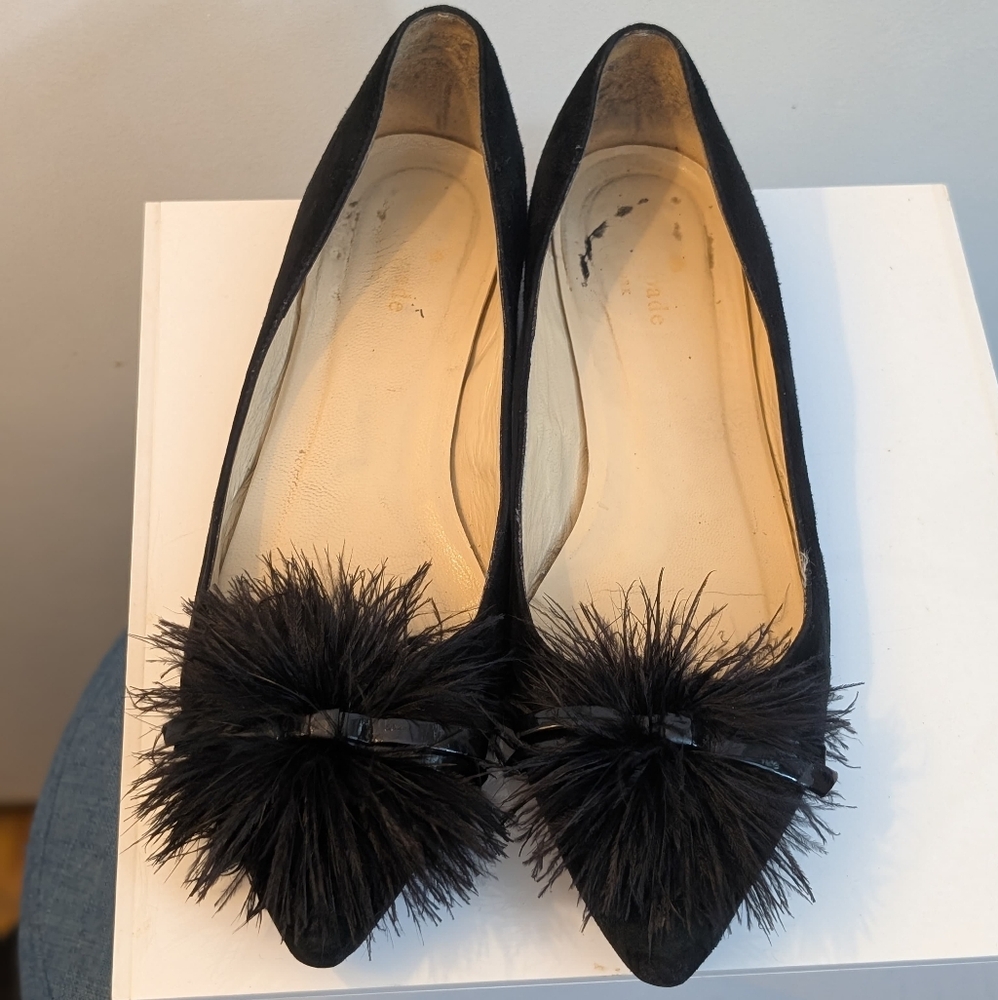 Kate Spade Pom-Pom Flats Made in Italy VGUC Size 8M - Picture 3 of 5